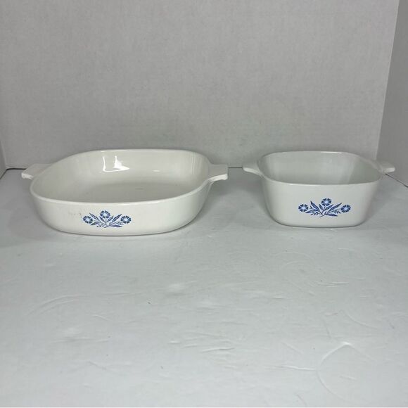 Vintage Bundle of Two CORNING WARE BLUE CORNFLOWER  Size 9” and 2 3/4 Cup White - Picture 3 of 14